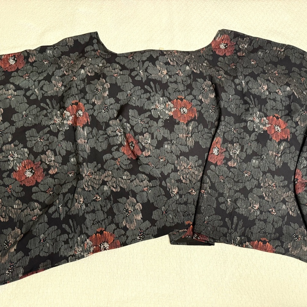 What Goes Around Comes Around Kimono Blouse